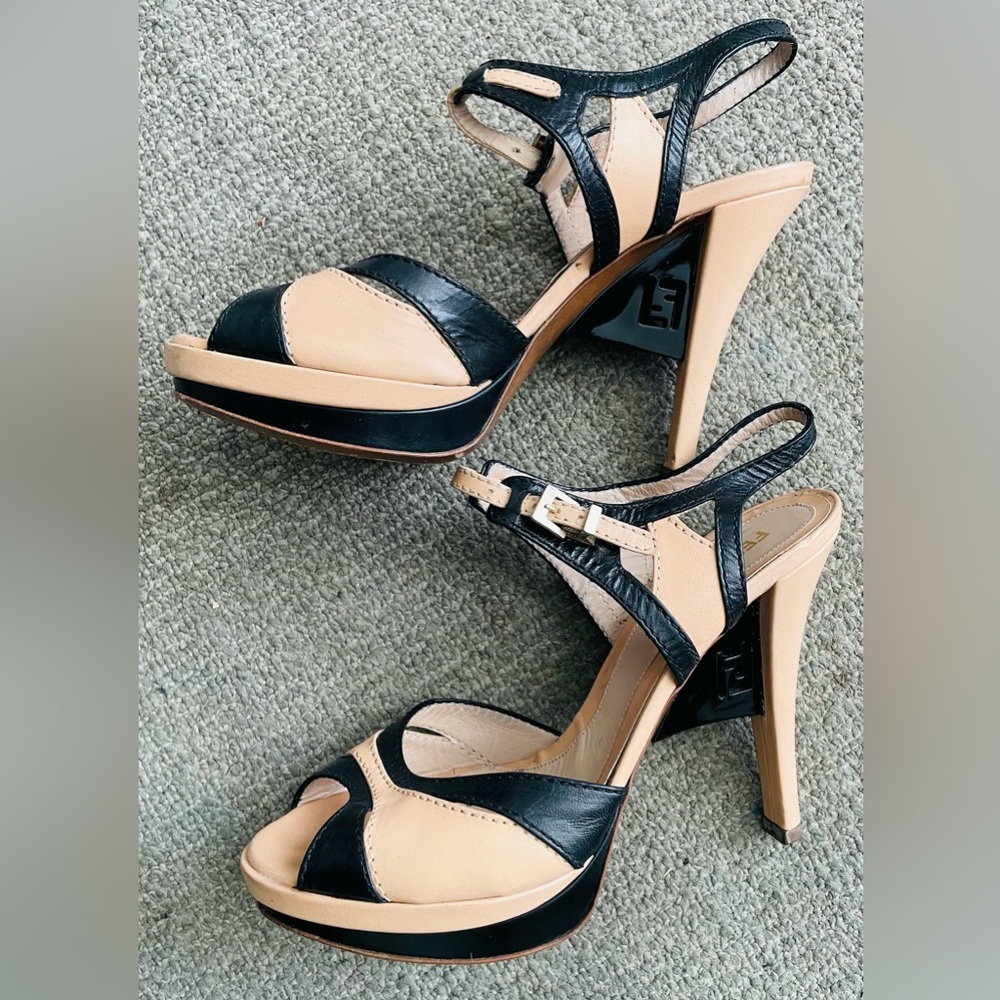FENDI Black / Cream Leather Heels With Cut - Out FENDI Logo Detail & Dust Bag - Picture 5 of 13
